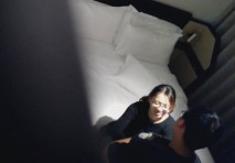 流出天眼酒店高清偷拍 高顏值長腿氣質眼鏡美女和男友激情啪啪 完整版