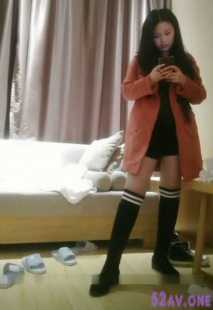 炮神約操36E性感美女小姐姐酒店啪啪,貌似偷吃性藥了高潮的挨爸叫母：真爽,快點,操死我,你再不射我就要走了!