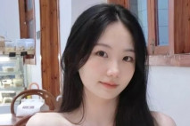 喜歡約炮的長腿小騷貨