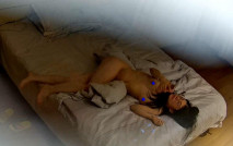 八月最新 酒店偷拍精品 氣質眼鏡御姐雞巴被比洋屌還大的猥瑣男友玩抽搐嗨翻了