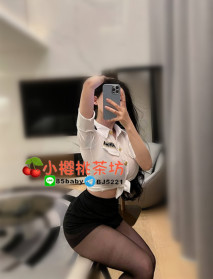 F奶性感美女  加碼用奶按摩  服務真是「一擠棒」  小蠻腰床上大尺度挑戰