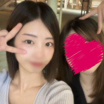 超寫實真人！新婚夫妻的家裡♡一邊想著老公什麼時候回家，一邊被狠狠地操，還被射中出了