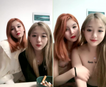 顏值姐妹花雙女誘惑！白嫩美乳騷穴互插！張開雙腿震動棒猛捅，閉眼享受嬌喘呻吟，搞的騷穴濕噠噠