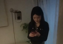 【第一視角探花】嫩滑的大長腿過肩龍紋身精神小妹 一雙筆直嫩滑的大長腿，人也文靜聽話