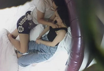 新流出螢石雲酒店偷拍 下班後和單位女同事開房做愛躺著休息幾小時才開始激情啪啪