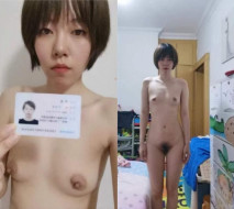 【曝光泄密】，短髮貧乳小少婦【喬X】果貸流出，逾期未還遭曝，全裸自慰，淫語挑逗