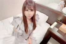 完全露臉【無修正】對以前就認識的朋友的女兒中出。有些人可能會感到不舒服，因此請在觀賞前了解內容。