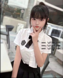 #可愛學生妹 小布156.44.C奶.19歲 #混血兒 皮膚白皙 臉蛋可愛 娃娃音