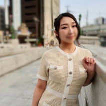 尖叫的母狗！【無】【中出】與淫亂軟體美女的私人生活SEX。 看起來很好吃地舔了雞巴之後，作為手淫被隨意使用，不負責任地中出。