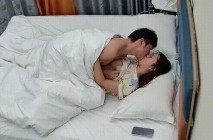 大學城民宿 精品長視頻 小哥實力一般但玩得花 想讓女友胸推 一個閃現變口交了 強烈推薦