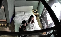 偷拍眼鏡哥帶著身材不錯的女友各種姿勢啪啪啪