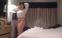 約炮白衣粉裙翹空姐，還沒開始已濕透-字幕版！