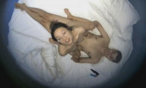 新流出 安防酒店偷拍精品外表甜美內在狂野的反差婊眼鏡美女和男友激情做愛