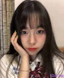 清純學生妹和男友做愛自拍