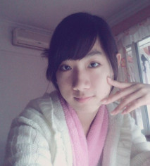 【流出】香港女排少女自拍性愛視頻