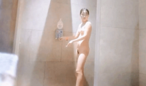 澡堂子內部員工偷拍 幾位白白嫩嫩的大奶子少婦洗澡
