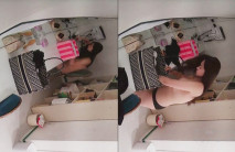 《居家攝像頭破解》真實記錄美女租客美女租客洗完澡光溜溜的化妝換衣服