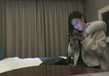 高顏值空姐制服風騷御姐 膚白貌美溫柔多情，吃雞後入狂操不止