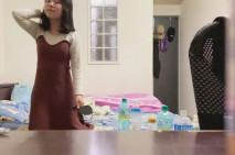 《情侶自拍》好兄弟跟女友大戰的私密影片