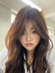 湖北師範大學 李佳瑩 酒後亂性被小夥開車帶酒店爆操 騷貨穿上情趣制服被各種調教 激活母狗屬性