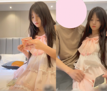 真實露臉約炮（上集）！推特大佬【粉紅君】3K約戰極品顏值19歲E奶蘿莉型美女，楚楚可人經驗不多初戀般的感覺