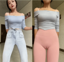 38W粉雲南網紅，【柔琴】，榜一大哥幾十萬才能看的內容，高端定製，粉嫩小嘴為你張開！