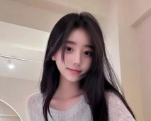 河北傳媒學院校花【楊依靈】清純面孔下藏狂浪 跳蛋慰慰加撒尿 太騷了