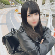 【非公開】人生第一次和一位已經退圈的巨乳前偶像合拍！ ！我享受了她巨乳帶來的快感，大量的精液深深地注入了她的體內。