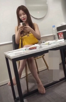 【韓國探花】之小胖歷險記 這次約了個極品小美人，顏值不錯，身材很棒，奶子堅挺，無比刺激！